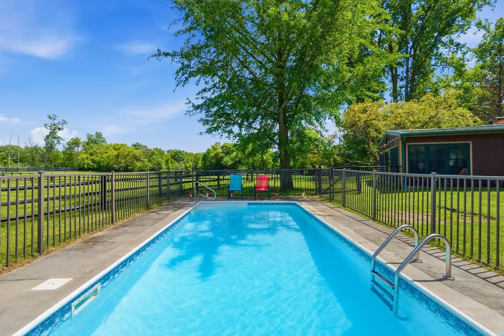 1925 S Bartlett Road St. Clair Township MI 48079