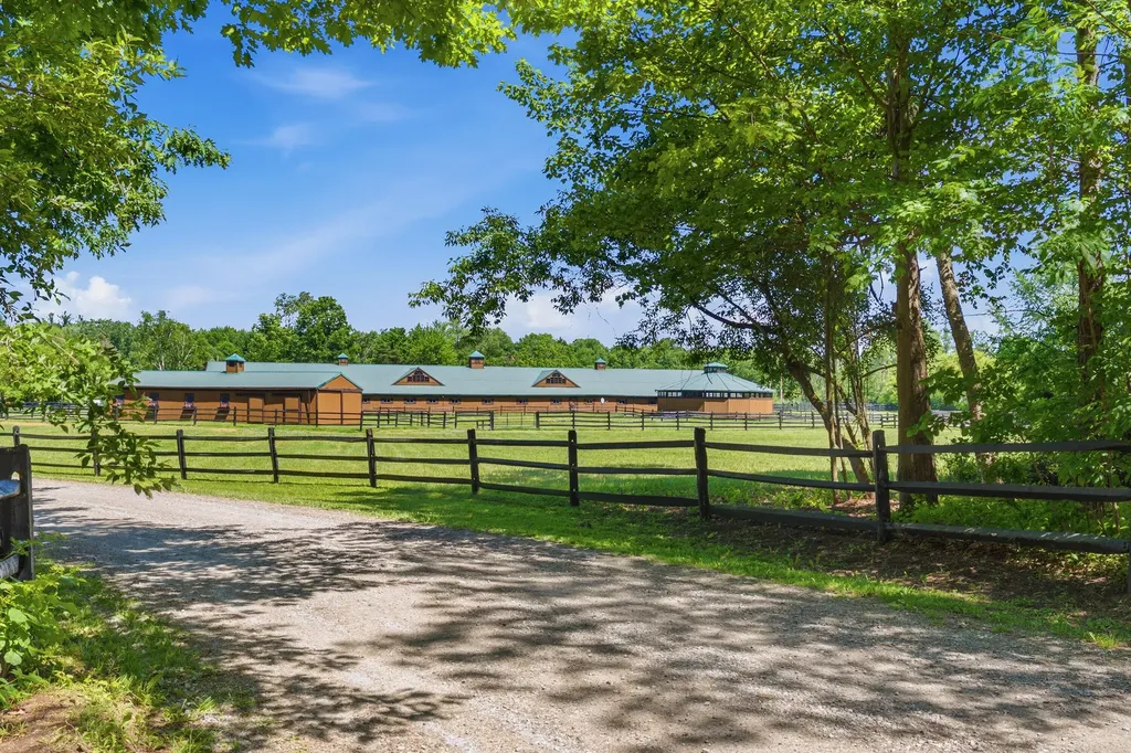 1925 S Bartlett Road St. Clair Township MI 48079