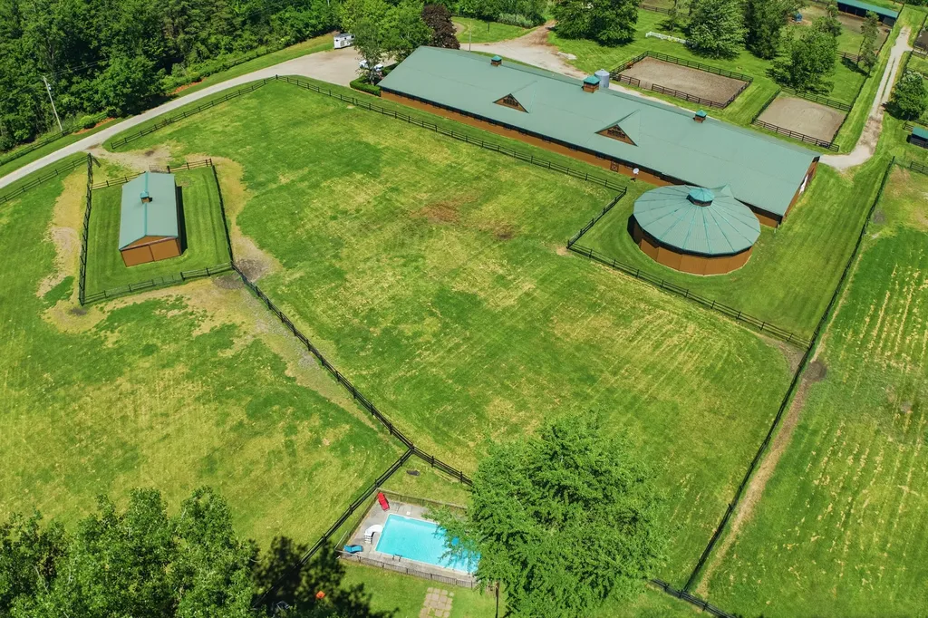 1925 S Bartlett Road St. Clair Township MI 48079