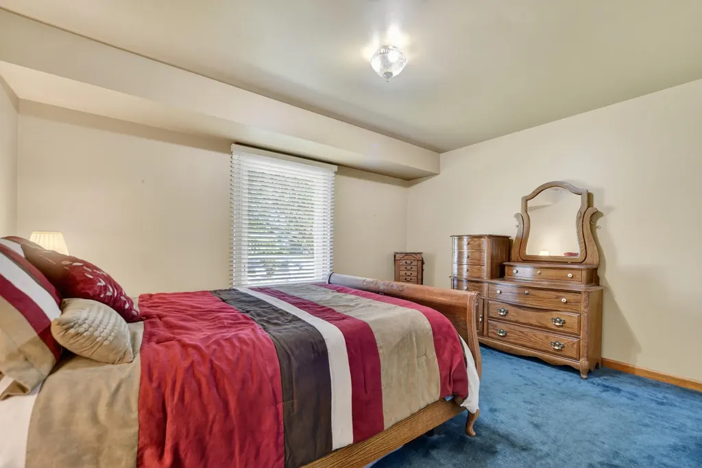 7108 Fairgrove Drive Swartz Creek City MI 48473