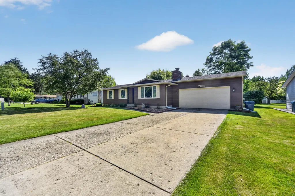 7108 Fairgrove Drive Swartz Creek City MI 48473