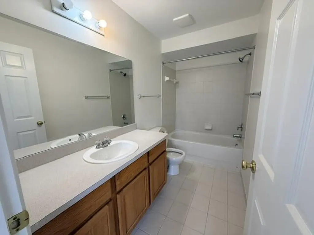 1089 Addington Lane Pittsfield Charter Township MI 48108