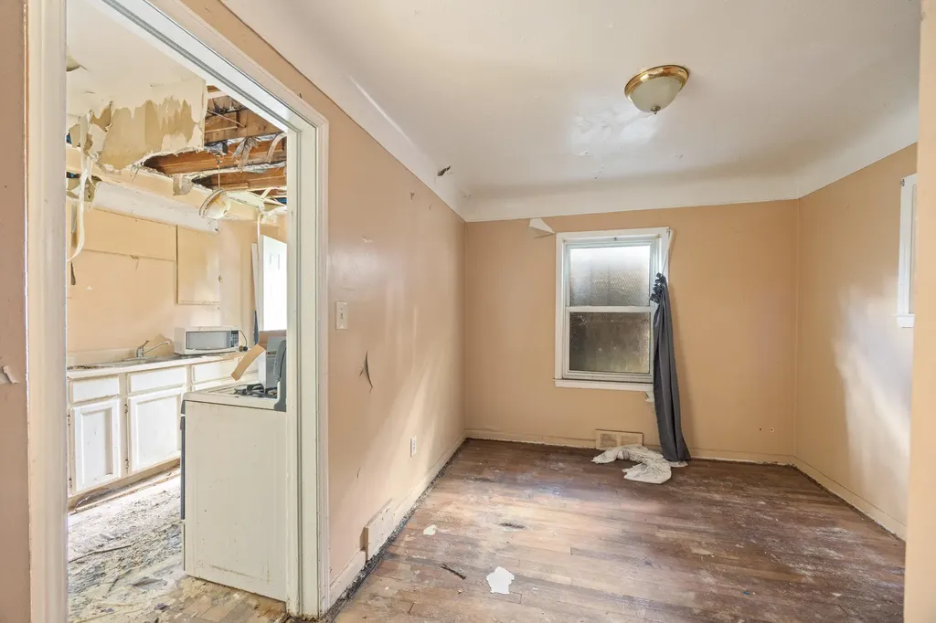 18903 Evergreen Road Detroit City MI 48219