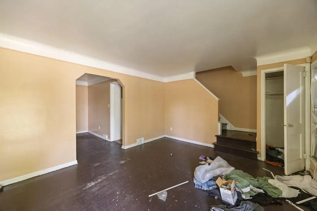 18903 Evergreen Road Detroit City MI 48219