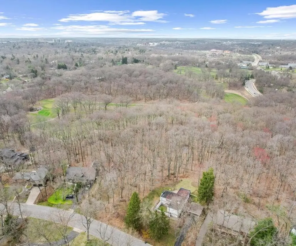 3081 Overridge Drive Ann Arbor City MI 48104
