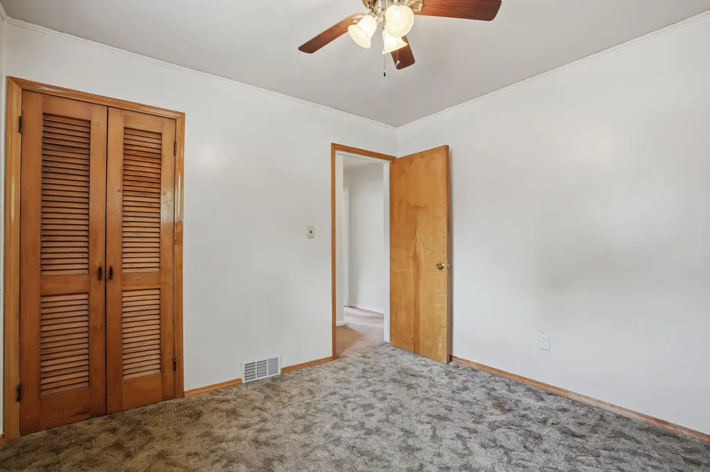 35843 Rewa Street Clinton Charter Township MI 48035