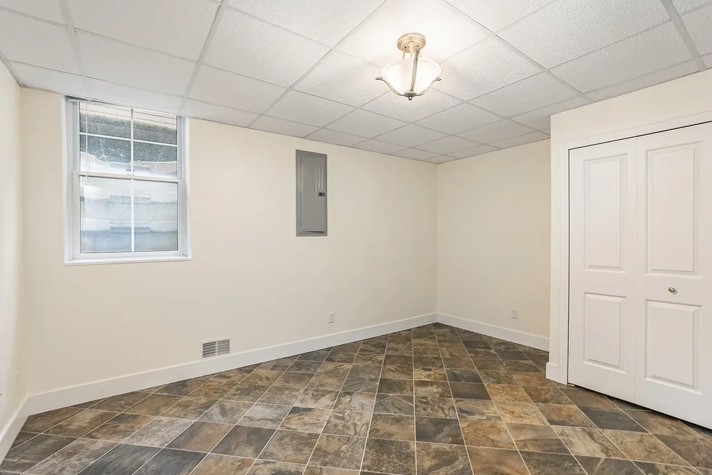 1010 Baldwin Avenue Ann Arbor City MI 48104