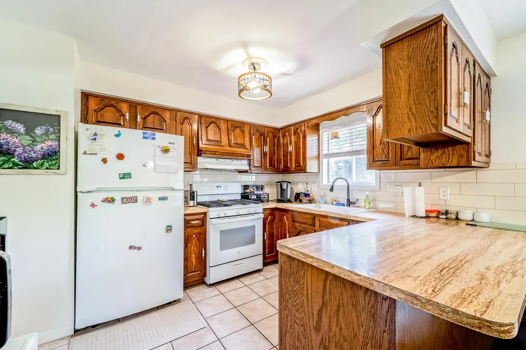 39001 Wade Road Romulus City MI 48174