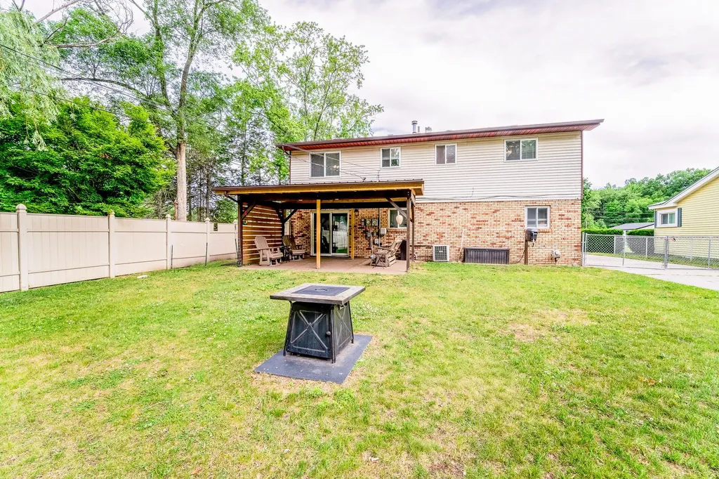 39001 Wade Road Romulus City MI 48174