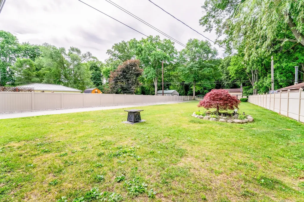 39001 Wade Road Romulus City MI 48174
