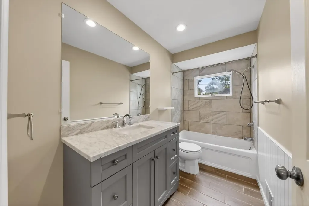 1039 Gault Drive Ypsilanti Charter Township MI 48198