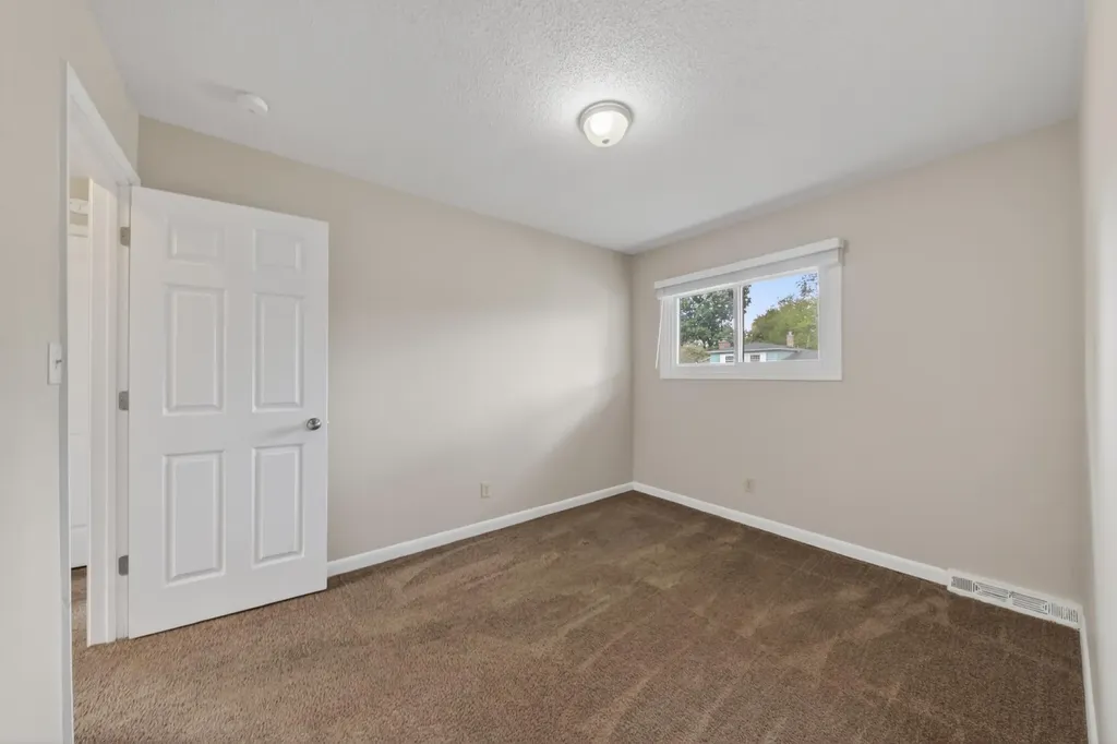 1039 Gault Drive Ypsilanti Charter Township MI 48198