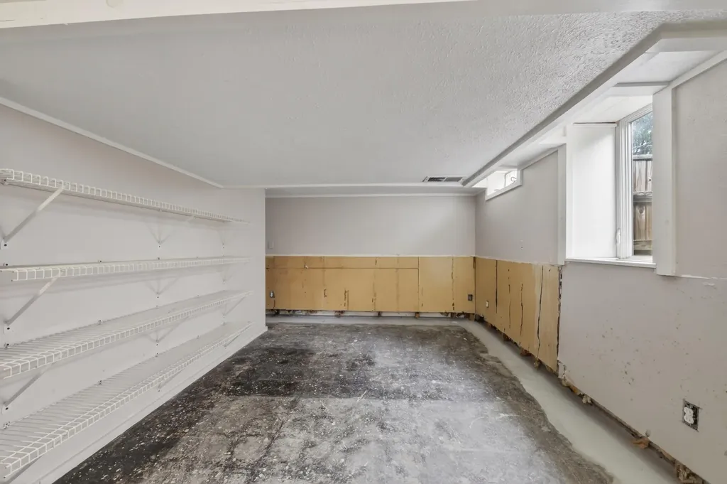 1039 Gault Drive Ypsilanti Charter Township MI 48198