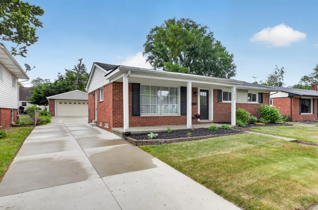 1039 Gault Drive Ypsilanti Charter Township MI 48198