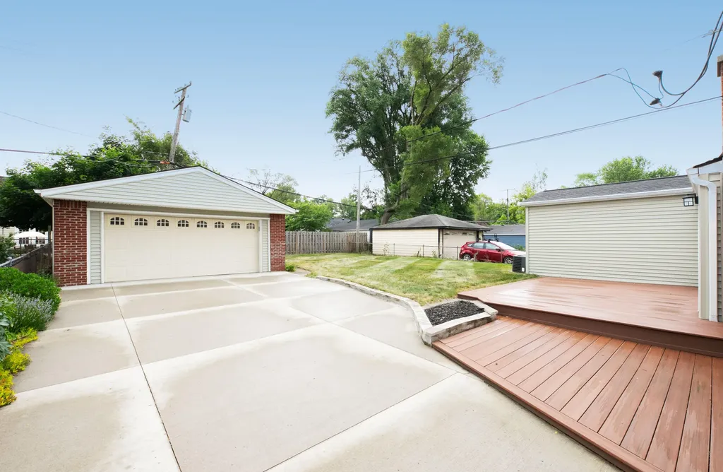 1039 Gault Drive Ypsilanti Charter Township MI 48198