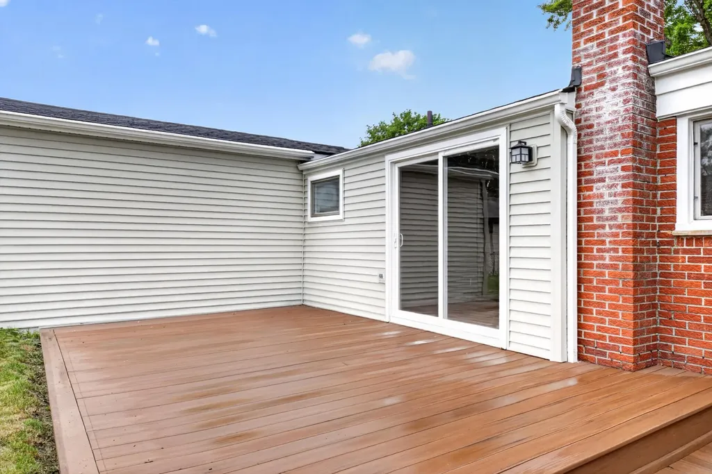 1039 Gault Drive Ypsilanti Charter Township MI 48198