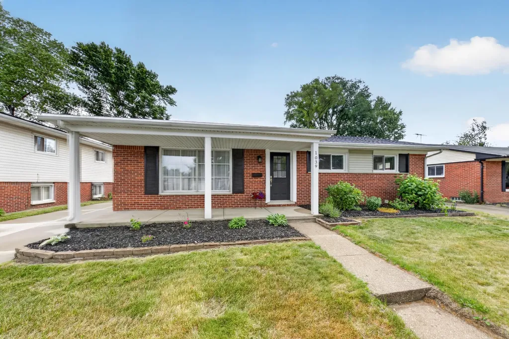 1039 Gault Drive Ypsilanti Charter Township MI 48198