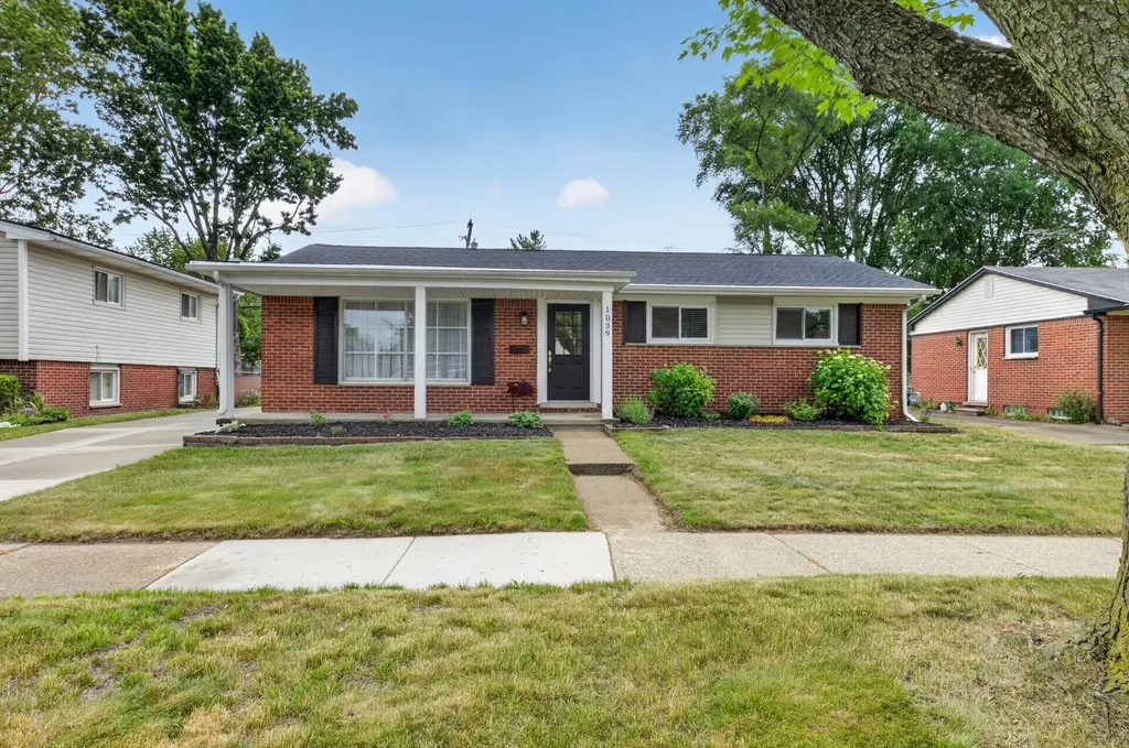 1039 Gault Drive Ypsilanti Charter Township MI 48198