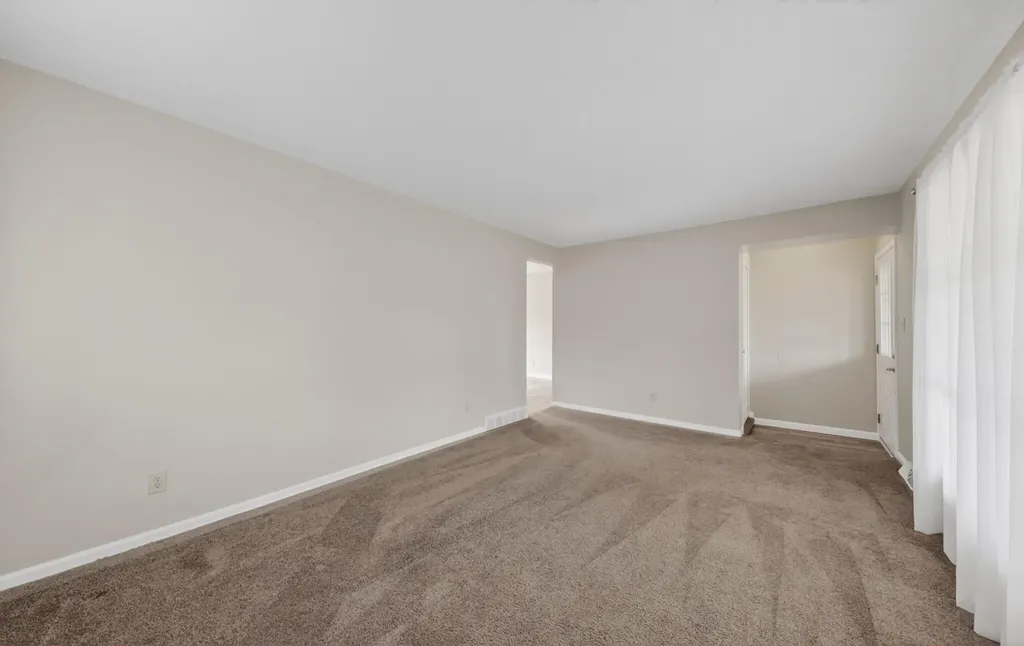 1039 Gault Drive Ypsilanti Charter Township MI 48198
