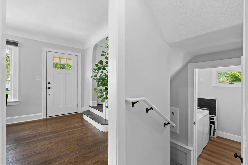 2050 Camelot Road Ann Arbor City MI 48104