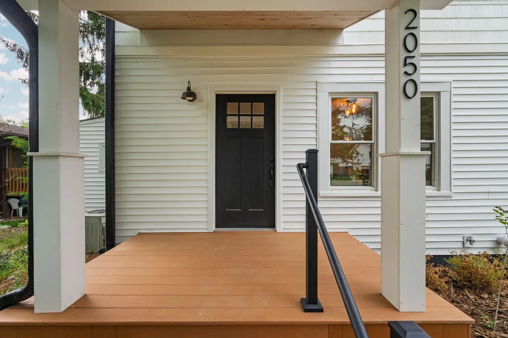 2050 Camelot Road Ann Arbor City MI 48104