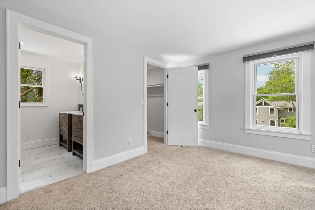 2050 Camelot Road Ann Arbor City MI 48104