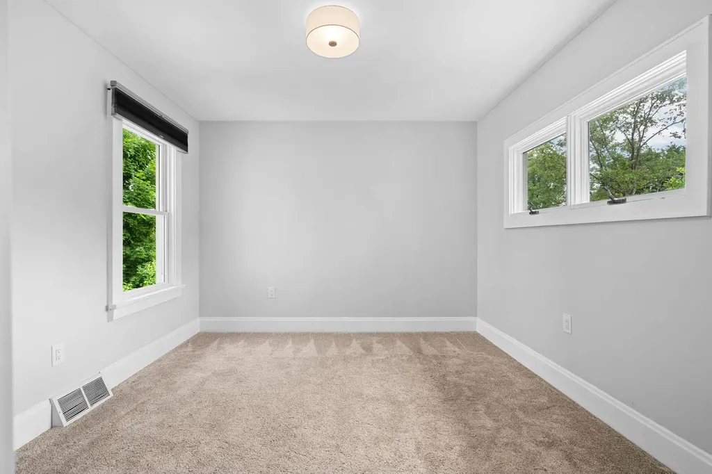 2050 Camelot Road Ann Arbor City MI 48104