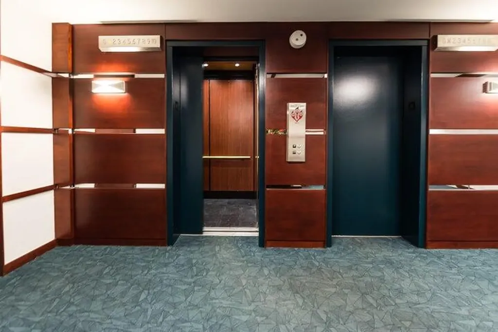 1050 Wall Ann Arbor City MI 48105