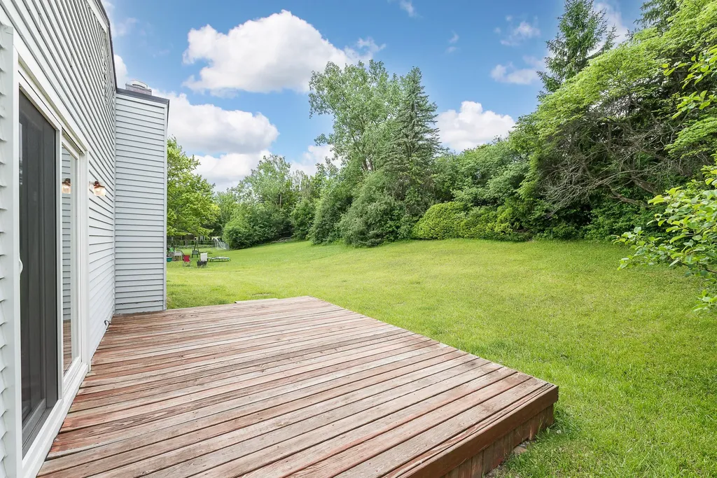 2240 Steeplechase Drive Ann Arbor City MI 48103