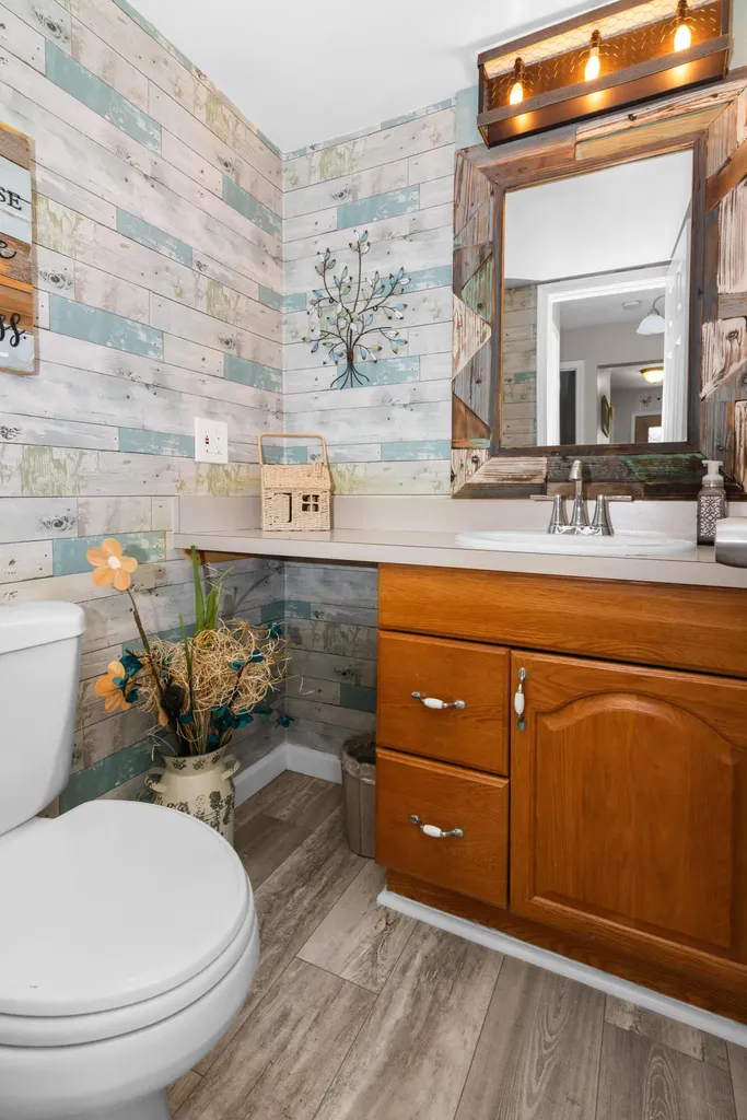 13250 Lake Point Boulevard Van Buren Charter Township MI 48111