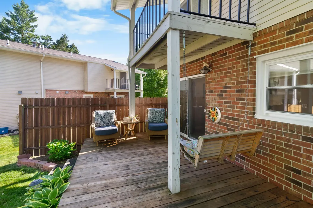 13250 Lake Point Boulevard Van Buren Charter Township MI 48111