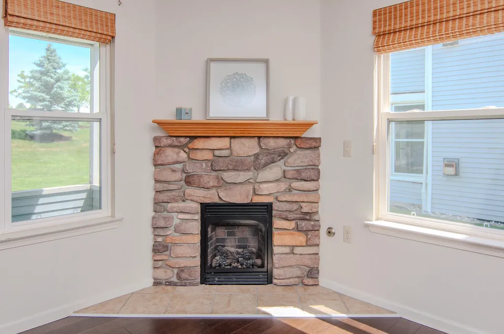 1704 Weatherstone Drive Pittsfield Charter Township MI 48108
