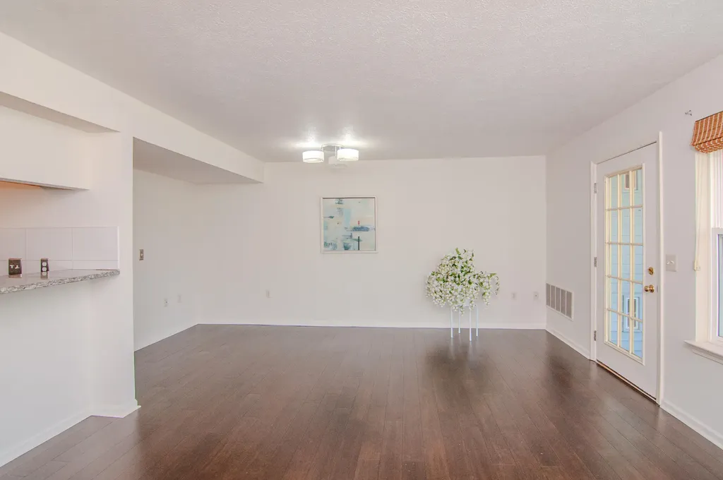 1704 Weatherstone Drive Pittsfield Charter Township MI 48108