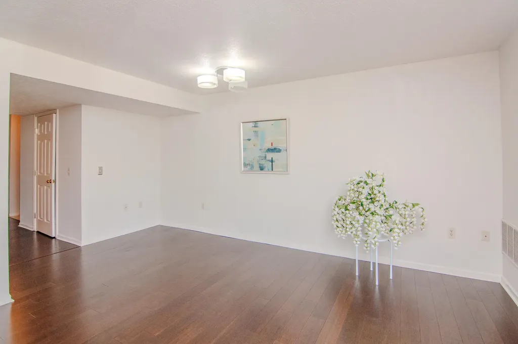 1704 Weatherstone Drive Pittsfield Charter Township MI 48108