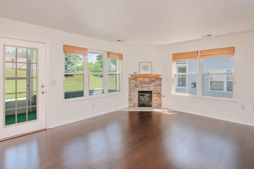 1704 Weatherstone Drive Pittsfield Charter Township MI 48108