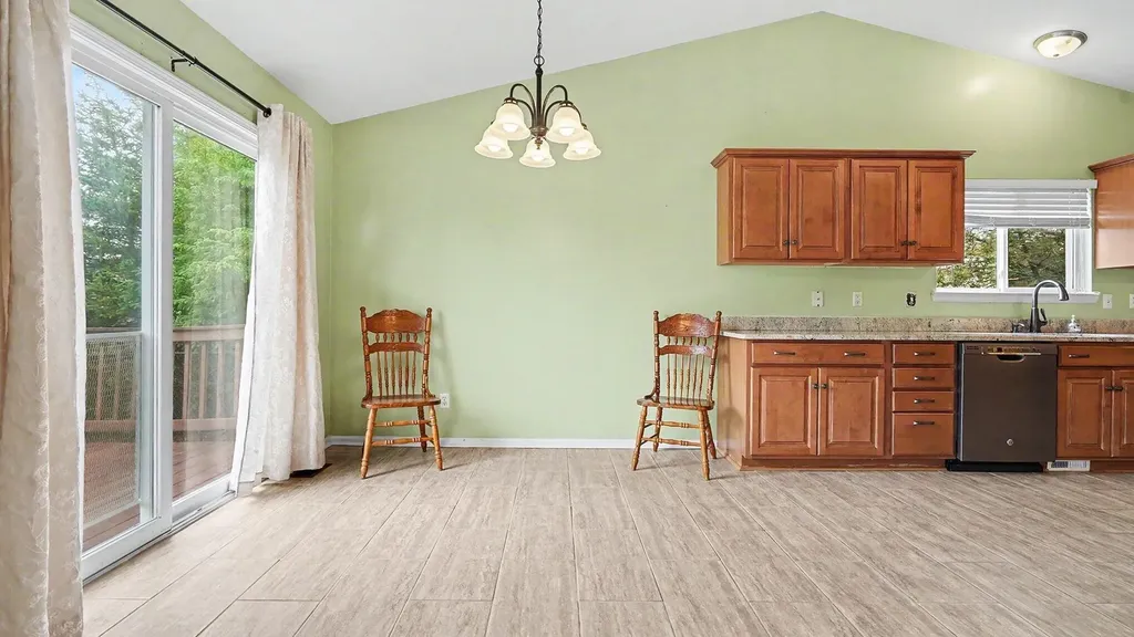 7656 Dover Drive Ypsilanti Charter Township MI 48197