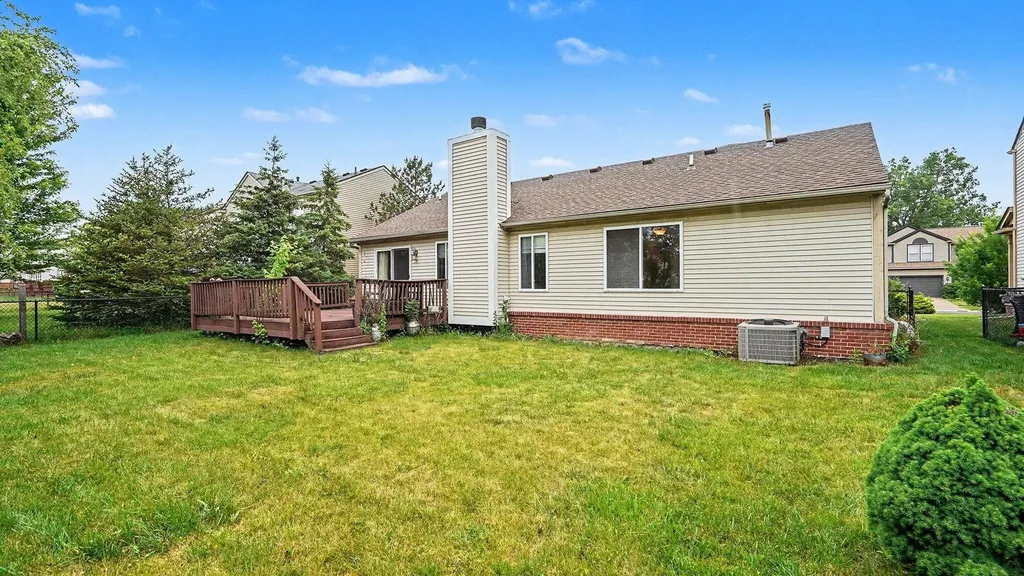 7656 Dover Drive Ypsilanti Charter Township MI 48197