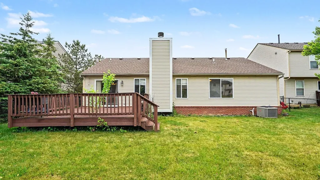 7656 Dover Drive Ypsilanti Charter Township MI 48197