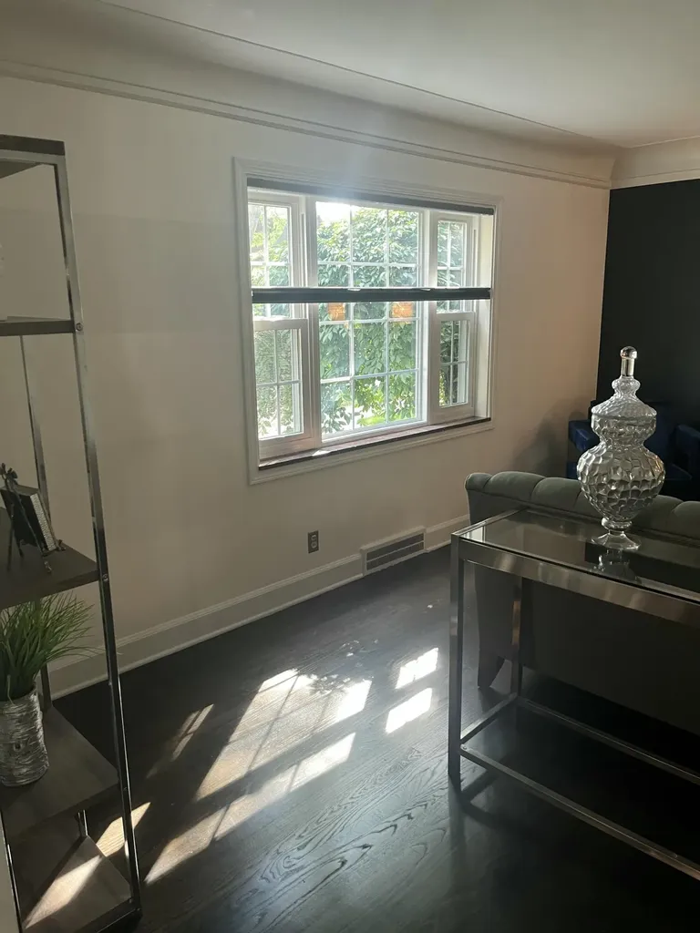 456 Manor Street Grosse Pointe Farms City MI 48236