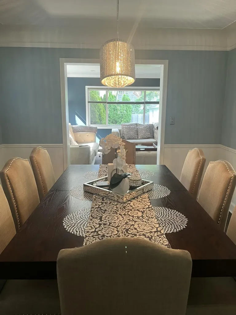 456 Manor Street Grosse Pointe Farms City MI 48236