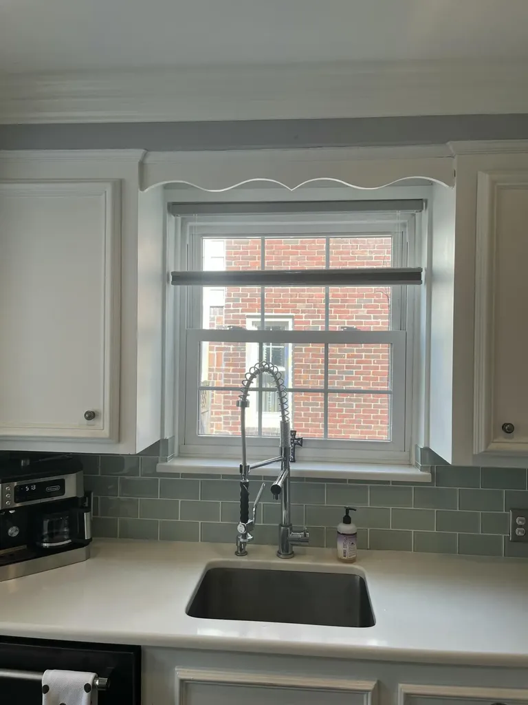 456 Manor Street Grosse Pointe Farms City MI 48236