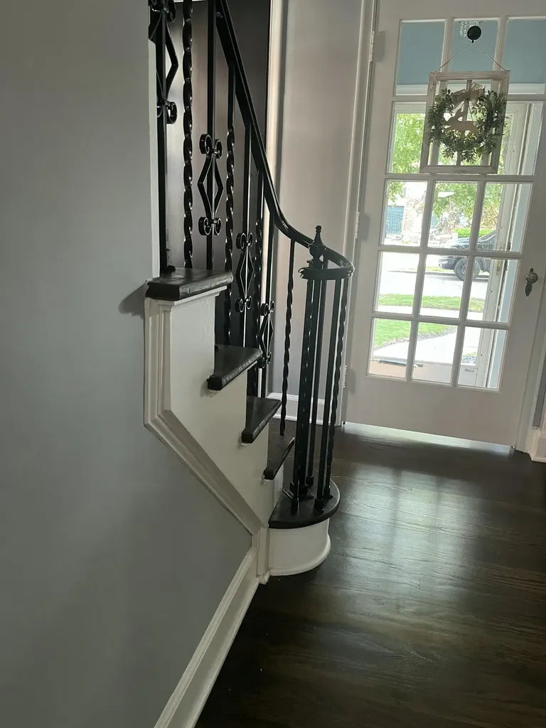 456 Manor Street Grosse Pointe Farms City MI 48236