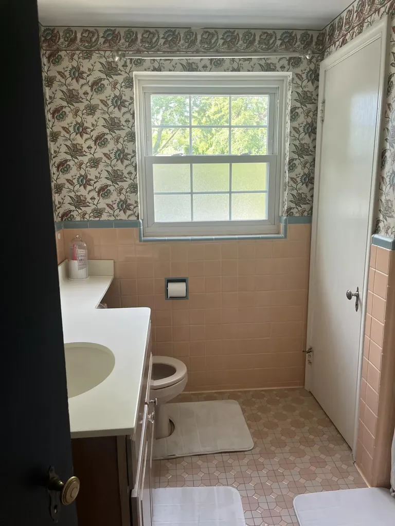 456 Manor Street Grosse Pointe Farms City MI 48236