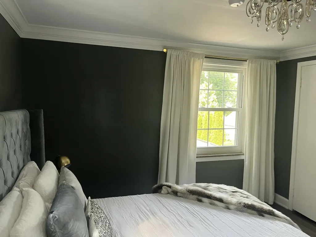 456 Manor Street Grosse Pointe Farms City MI 48236