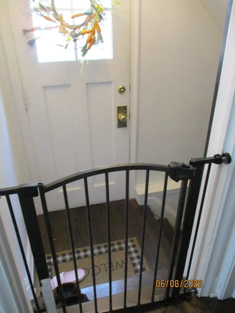 456 Manor Street Grosse Pointe Farms City MI 48236