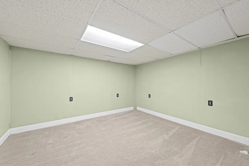 1171 Denice Street Westland City MI 48186