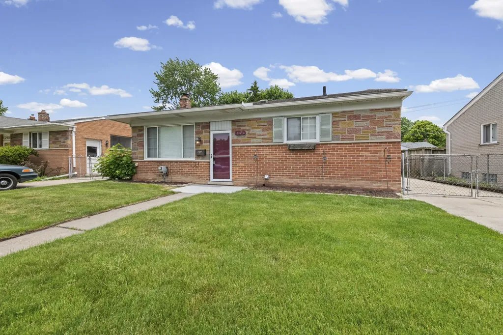 1171 Denice Street Westland City MI 48186
