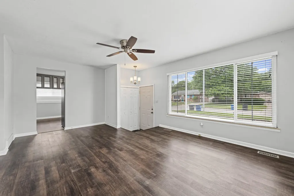 1171 Denice Street Westland City MI 48186