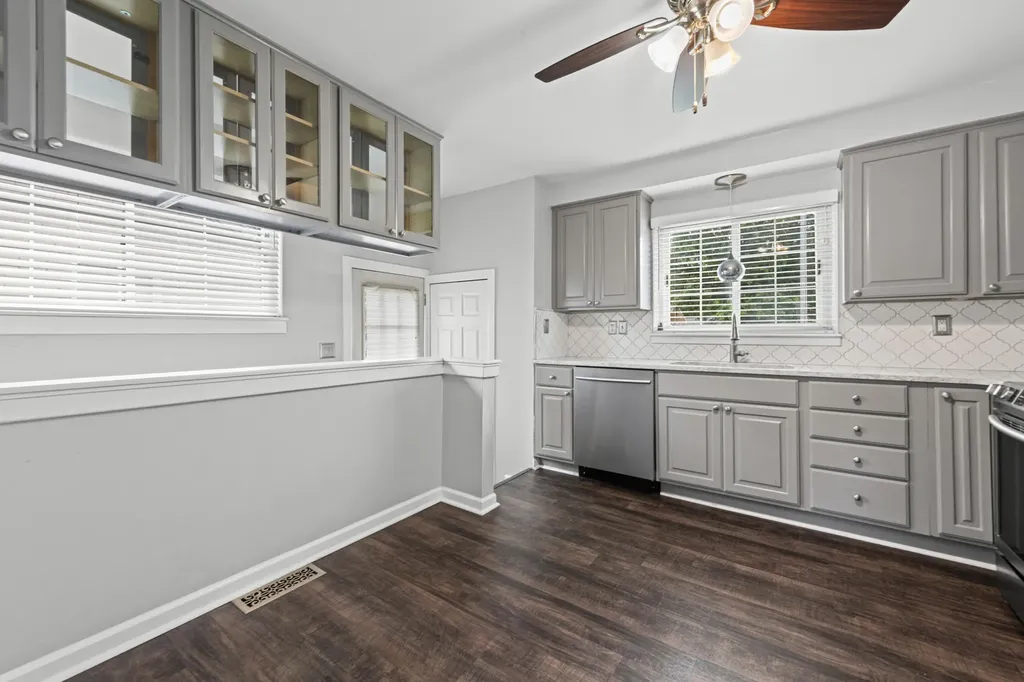 1171 Denice Street Westland City MI 48186