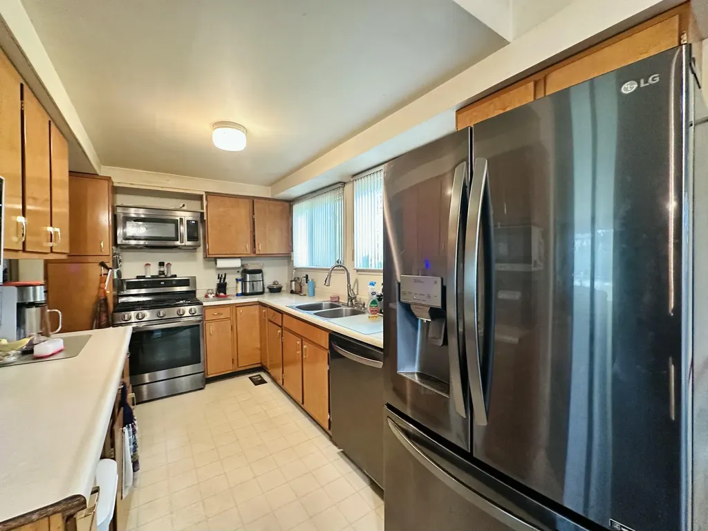3505 Bendelow Road Rochester Hills City MI 48307